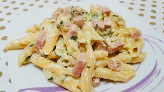 CENA PRONTA IN 10 MINUTI  PENNETTE PASTICCIATE CON ZUCCHINE E PROSCIUTTO COTTO SUPER GOLOSE [upl. by Daenis142]