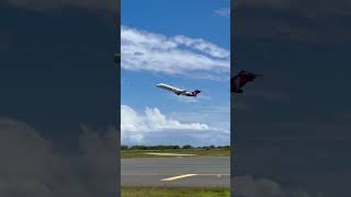 Hawaiian Airlines Boeing 717 Takeoff Honolulu 8R [upl. by Reginauld247]