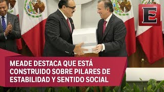 Senado recibe de Hacienda el paquete Paquete Económico 2018 [upl. by Assilana]