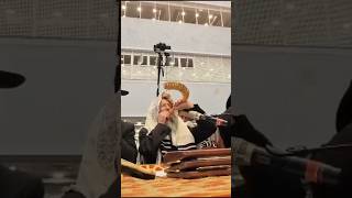 Rabbi Biderman blowing SHOFAR and screaming to God to help his children israel [upl. by Clower]