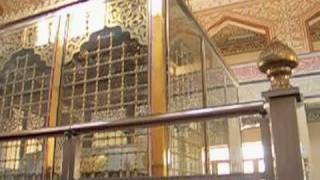 The Maqam of AbuHasan Shadhili RA Egypt Nov 06 [upl. by Nicki]