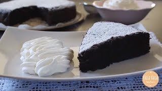 Torta morbida al cioccolato con ricotta nellimpasto [upl. by Corette]