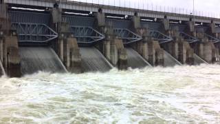 Lake Lavon Dam Spillway  25000 cfs 53015 [upl. by Anaehs]