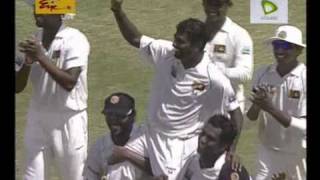 Muttiah Muralitharans 800th wicket of his final Test match [upl. by Reniar]