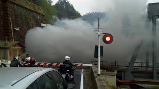 Passaggio a livello con semibarriere di via Stradone in HD  Ravenna  Level Crossing [upl. by Serles]