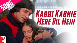 Kabhi Kabhie Mere Dil Mein  Song  Kabhi Kabhie  Amitabh Shashi Rakhee  Lata [upl. by Sirovart]