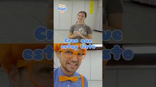 Blippi aprende un nuevo baile🕺💙🧡 Videoeducativos BlippiEspañol Shorts [upl. by Anatak]