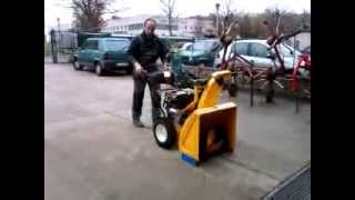 turbina spazzaneve Cub Cadet 526 HD swe triplostadio [upl. by Ecnahoy]