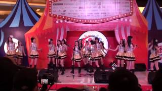 FANCAM JKT48  Flying Get at Family Fun Fair 161114 [upl. by Coffee]