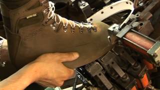 Fabrication des chaussures Asolo en Europe [upl. by Dafodil]