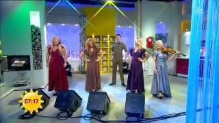 Celtic Woman  Frühstücksfernsehen  Teir Abhaile Riu Part 1 [upl. by Kemeny]