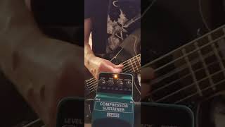 King of the Counterfeit Compressors behringer guitareffect bassvi [upl. by Lasyrc]