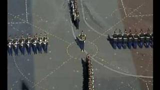 Assad bei Militärparade zu Frankreichs Nationalfeiertag [upl. by Baylor690]