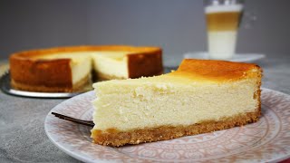 Käsekuchen mit Keksboden amp Mandeln  10 Minuten Zubereitung  Quarkkuchen  Kikis Kitchen [upl. by Victoir]