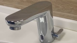 Grohe Eurosmart Cosmopolitan E Сенсорний змішувач для раковини 36325001 [upl. by Nicko229]