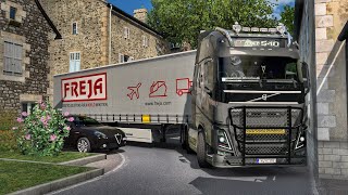 Maneuvering Through Hidden Narrow Streets of France  ets2 150 [upl. by Spillar]