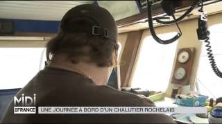 Feuilleton  une journée à bord dun chalutier Rochelais [upl. by Ailehs728]