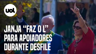 7 de setembro Janja veste vermelho e faz o L para apoiadores em desfile em Brasília veja vídeo [upl. by Brnaby]