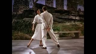 Dancing in the dark Arthur Schwartz  Fred Astaire amp Cyd Charisse 1953 [upl. by Bresee491]