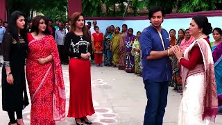 শাকিব খানকে কাছে পেয়ে সবাই আনন্দে আত্মহারা Raja Babu  Shakib Khan Apu Biswas Bobby  Movie Clip [upl. by Ginelle72]