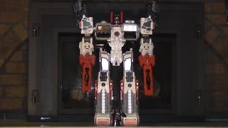 TRANSFORMERS TAKARA TOMY METROPLEX TOY REVIEW [upl. by Moscow129]