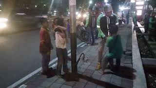 Malam minggu kerusuhan di KFC tugu kujang pajajaran bogor antar geng perampasan uang [upl. by Alisun393]