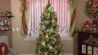 Decorating a Tree Mesh and Ribbon [upl. by Pomfrey561]