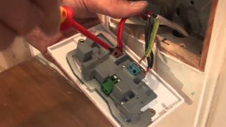 How To Wire Wall Sockets [upl. by Ellswerth]