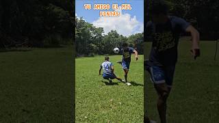 Una jugada maestra 🤣 elsalvador4k humor shorts [upl. by Inalej]