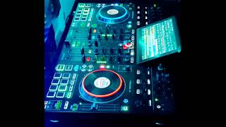 You wont believe this DJ mashup of an old classic 🤯dj house mashup dance djremix djviral [upl. by Atikin]