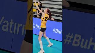 Marina Markova  Vakıfbank marinamarkova voleybol volleyball vakifbanksk [upl. by Hintze746]