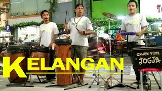 KELANGAN  Angklung Malioboro Pengamen Jogja Lihat Lebih Dekat [upl. by Adniles500]