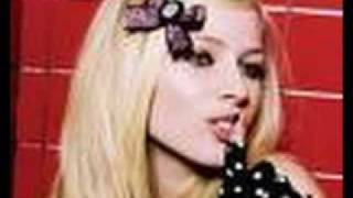 Avril lavigne skater boy official music video [upl. by Rabbi931]