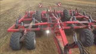 Horsch Terrano 6 FM nedmulder i havre stub [upl. by Eanat425]