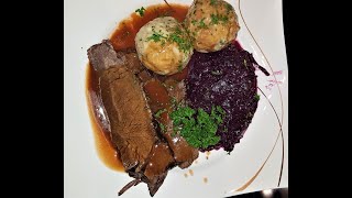 Eingelegter Sauerbraten mit Semmelknödel und Apfelrotkohl [upl. by Helaine]