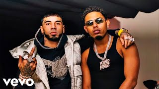 Anuel AA Myke Towers  Un Aguacero Video Oficial [upl. by Meekahs]