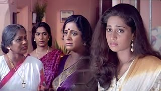 Thalapathy Vijay Family Come to Shalinis House Movie Scene  Tamil Movie Scene  Cinema Junction [upl. by Oirram232]