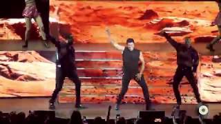 Chayanne  Humanos a marte  Desde el alma Tour [upl. by Ahsii]