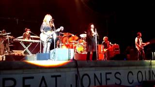 Heart quotMisty Mountain Hopquot Led Zeppelin cover 71912 Great Jones County Fair Monticello Iowa [upl. by Arehc]