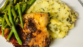 Sunday dinner nothing beats a home cooked meal🙂 mash and pork chops [upl. by Nesnar]