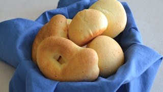 Pandebono  Colombian Cheese Bread  Como Hacer Pandebono  Traditional Colombian Recipe [upl. by Zeralda]