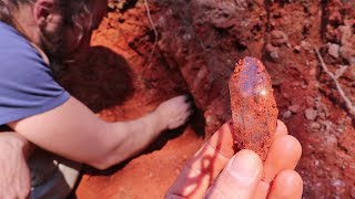 MINING DIAMOND WINDOW QUARTZ amp PHANTOM CRYSTALS AT CRYSTAL RIDGE MINE IN MOUNT IDA ARKANSAS [upl. by Monroy153]