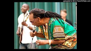 THOMASMAPFUMO  MAKANDIWA  chimurenga music [upl. by Huberty]