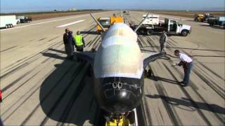 Boeing  X37B Unmanned Space Fighter Lands At Vandenberg Air Force Base 720p [upl. by Odrarebe308]