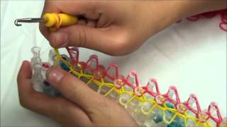 Lesson 7 How to make choker necklace with Rainbow Loom® [upl. by Thrift]