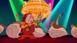 Lumiere synger ”Vær Vor Gæst”  Disney Klassiker Danmark [upl. by Devy]