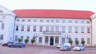 Stadt Wismar Unesco Weltkulturerbe Markt Platz mit Rathaus Wismar Culteral Town [upl. by Akeemahs613]