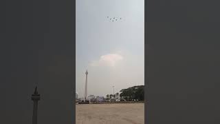 F16 Fighting Falcon Fly pass over Monas Jakarta [upl. by Piderit694]