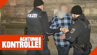 Aggressiver Mann beleidigt amp bedroht Polizei  Achtung Kontrolle  Kabel Eins [upl. by Sundberg]