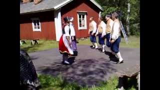 Folk dance  Oravais menuett på Pellinge Borgå Finland 2007 [upl. by Laersi]